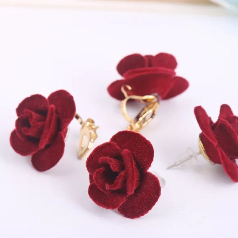 🥳Host Pick🥳 Rose Earrings - Picture 4 of 7